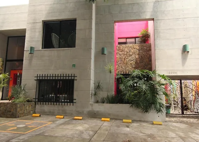 Eklectic Hotel Boutique