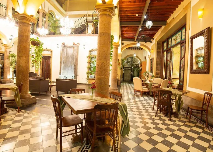 Central hotel: Casa Pedro Loza